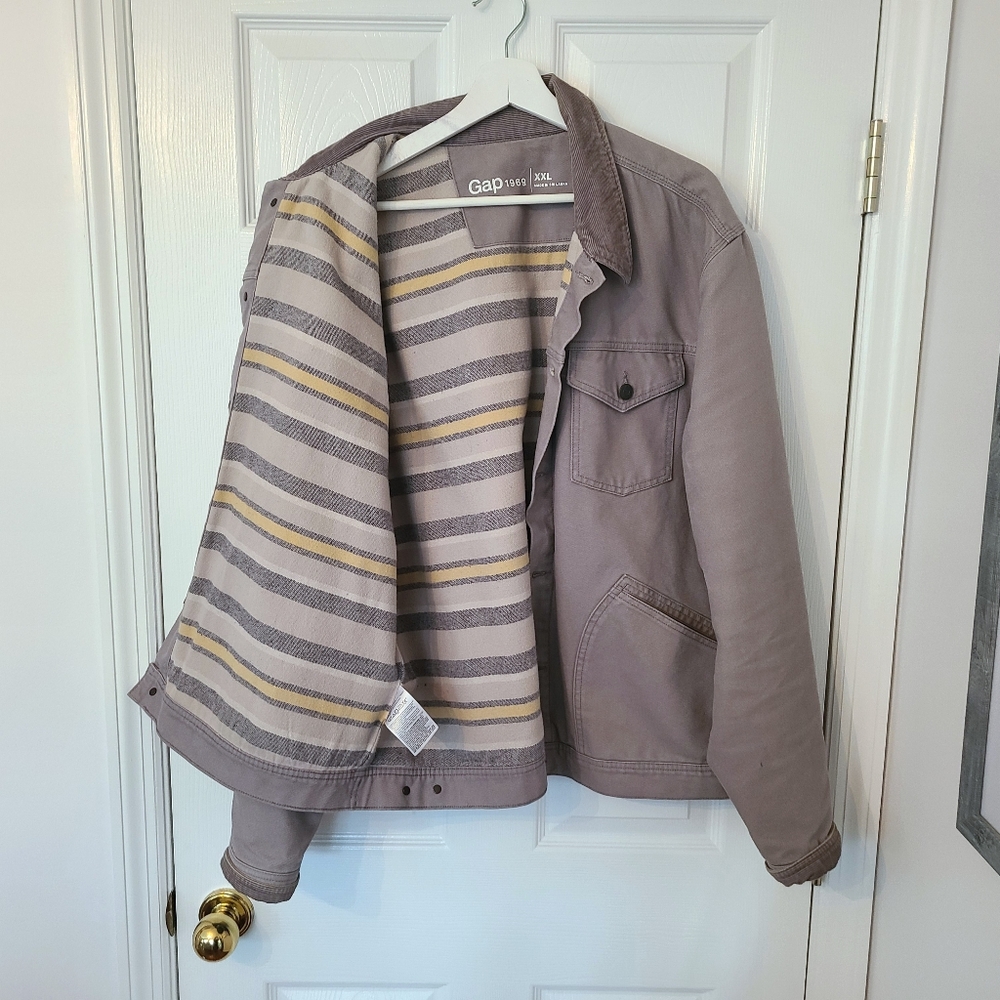 Denim jacket. GAP Gray XXL